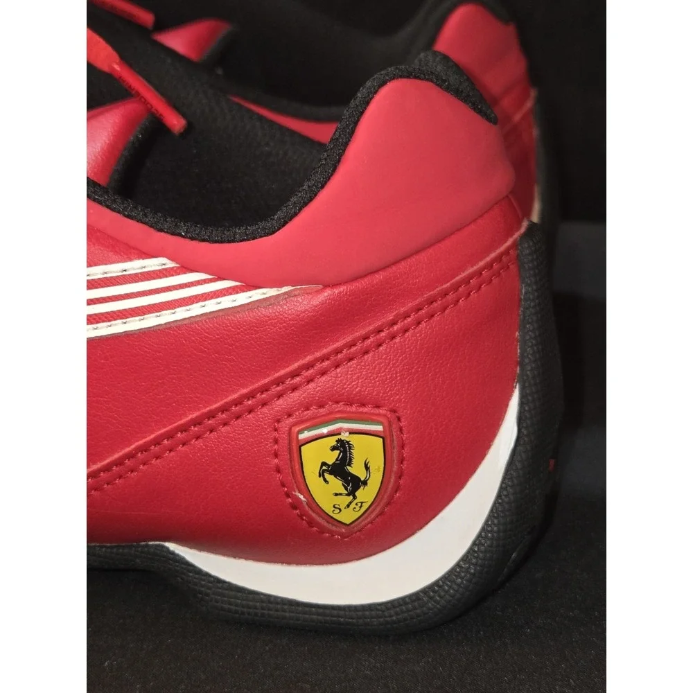 Puma Ferrari Future Cat Mens Size 10.5 Red White Black Athletic Motorsport Shoes - Picture 2 of 12